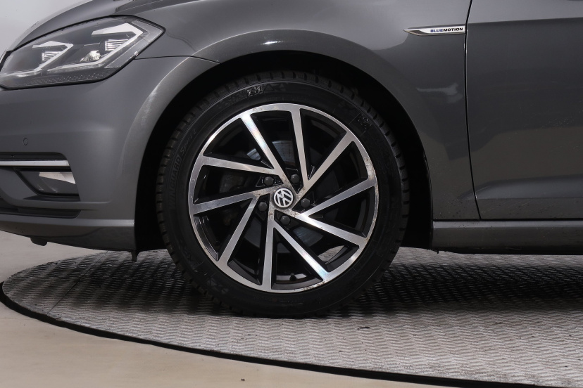 Volkswagen Golf, 2019