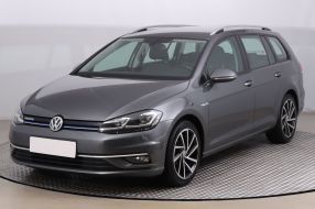 Volkswagen Golf - 2019