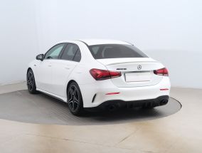 Mercedes-Benz A - 2019