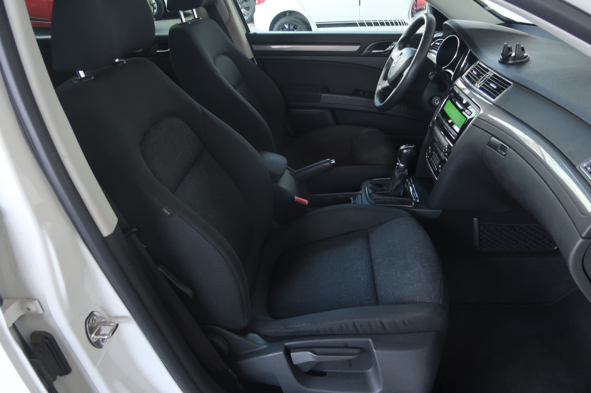 Škoda Superb, 2014