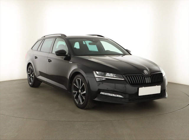 Škoda Superb 2023