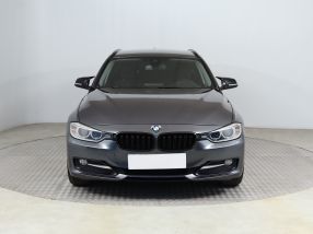 BMW 3 - 2013