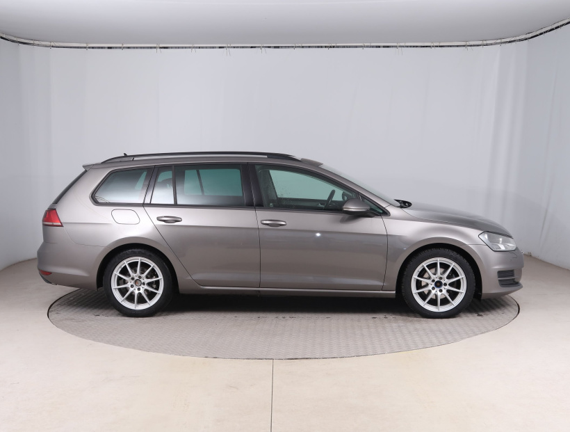 Volkswagen Golf, 2014