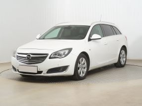 Opel Insignia - 2014
