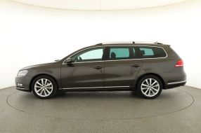Volkswagen Passat - 2013