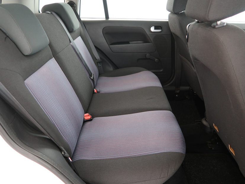 Ford Fusion, 2010