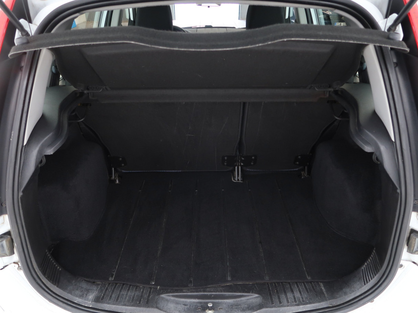 Ford Fusion, 2010