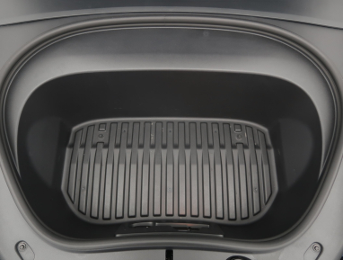 Tesla Model 3 - 2023