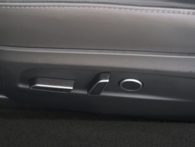 Tesla Model 3 - 2023