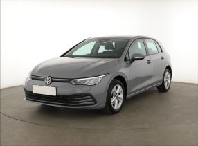 Volkswagen Golf - 2021