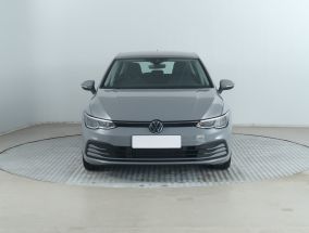 Volkswagen Golf - 2021