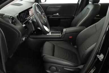 Mercedes-Benz GLA - 2024