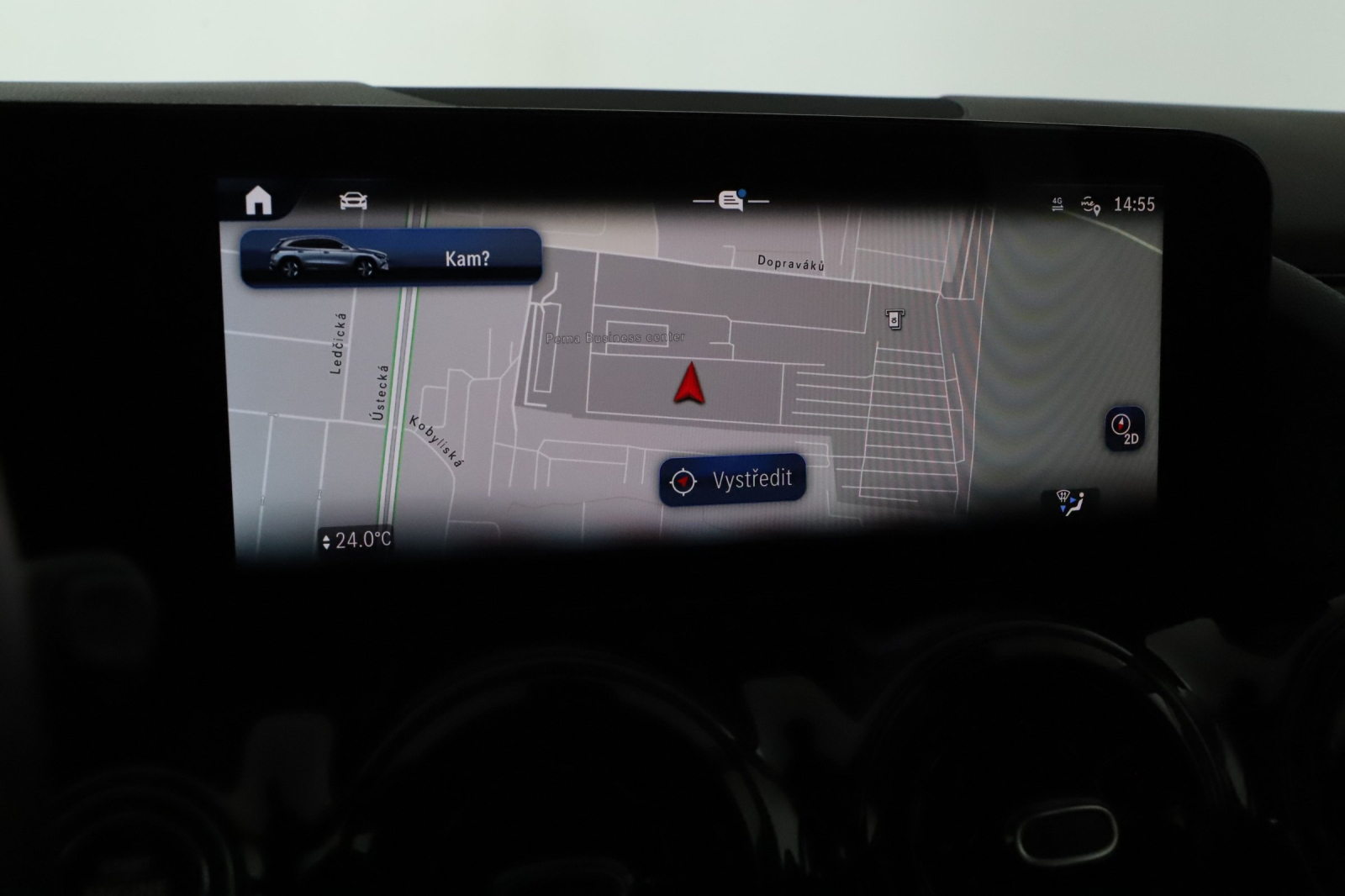 Mercedes-Benz GLA - 2024