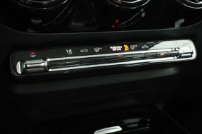 Mercedes-Benz GLA - 2024