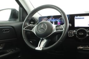 Mercedes-Benz GLA - 2024