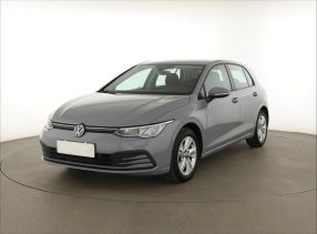 Volkswagen Golf - 2021