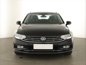Volkswagen Passat - 2022