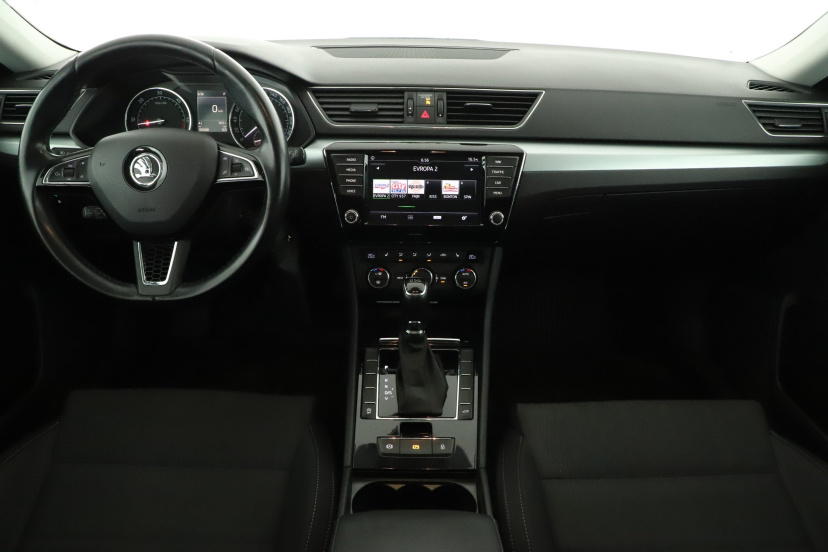 Škoda Superb, 2016
