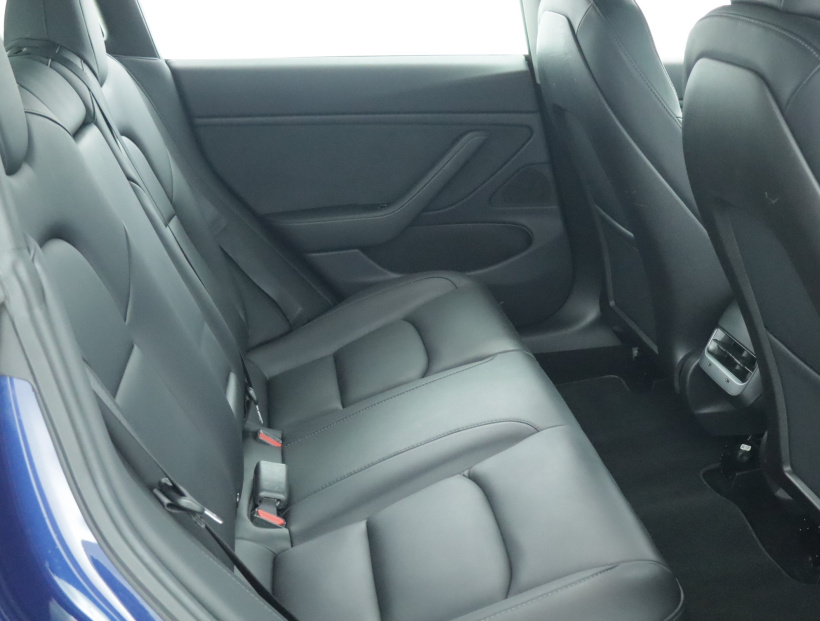 Tesla Model 3, 2019