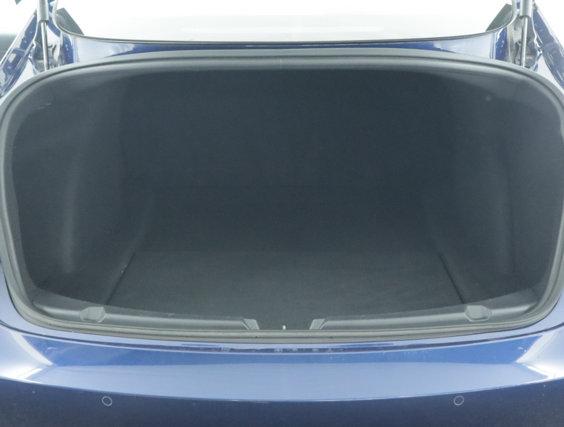 Tesla Model 3, 2019
