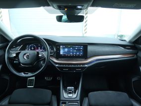 Škoda Octavia Scout - 2023