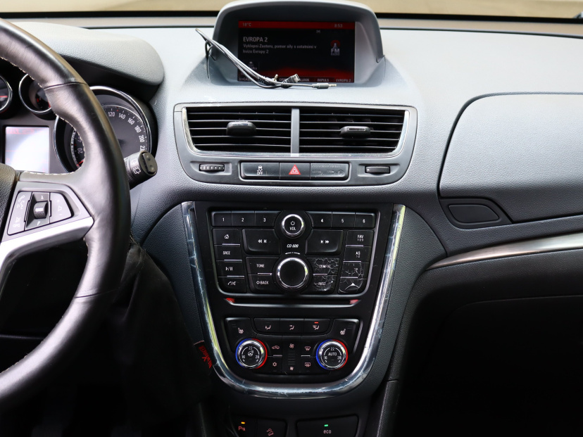 Opel Mokka, 2013