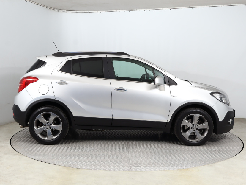 Opel Mokka, 2013