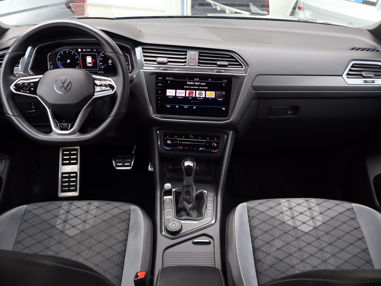 Volkswagen Tiguan Allspace - 2022