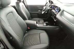 Mercedes-Benz GLA - 2024