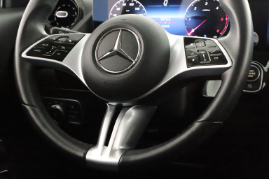 Mercedes-Benz GLA - 2024