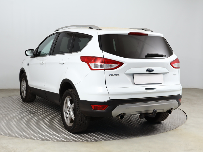 Ford Kuga, 2016