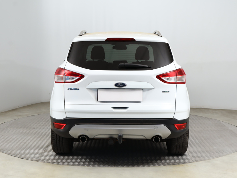 Ford Kuga, 2016
