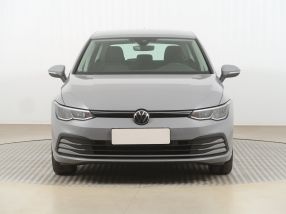 Volkswagen Golf - 2022