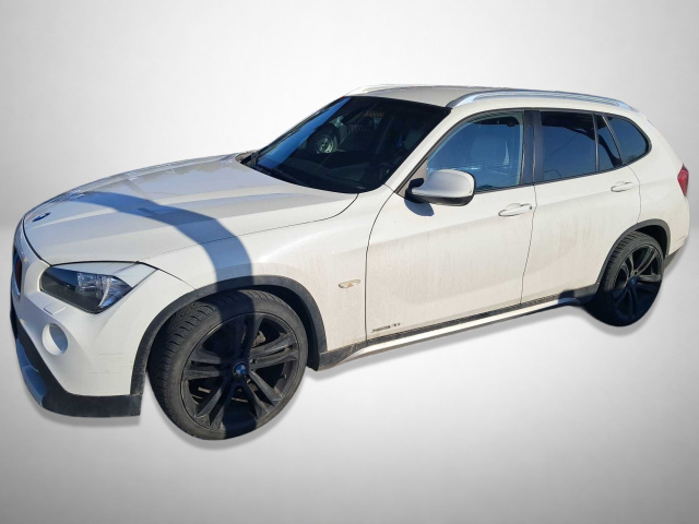 BMW X1 2011