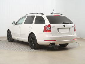 Skoda Octavia - 2011