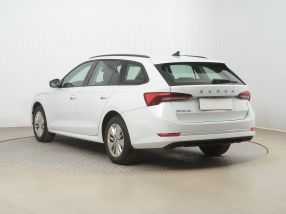 Škoda Octavia - 2021