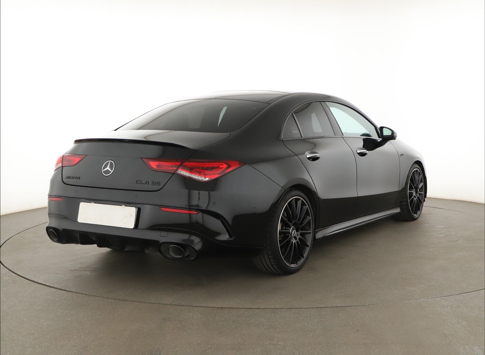 Mercedes-Benz CLA - 2023