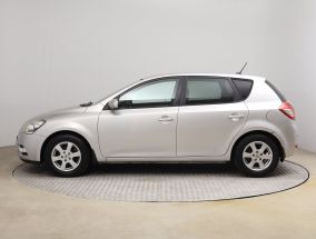 Kia Ceed - 2013