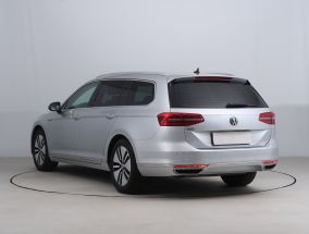 Volkswagen Passat - 2017