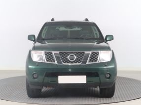 Nissan Pathfinder - 2005