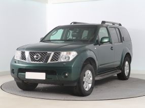 Nissan Pathfinder - 2005