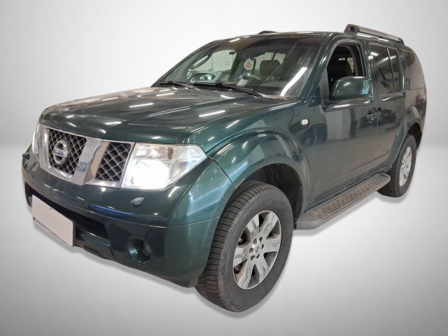 Nissan Pathfinder 2005