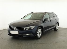 Volkswagen Passat - 2015