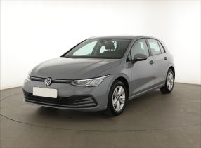 Volkswagen Golf - 2021