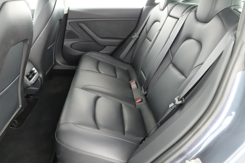 Tesla Model 3, 2020