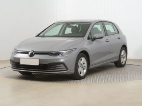 Volkswagen Golf - 2021