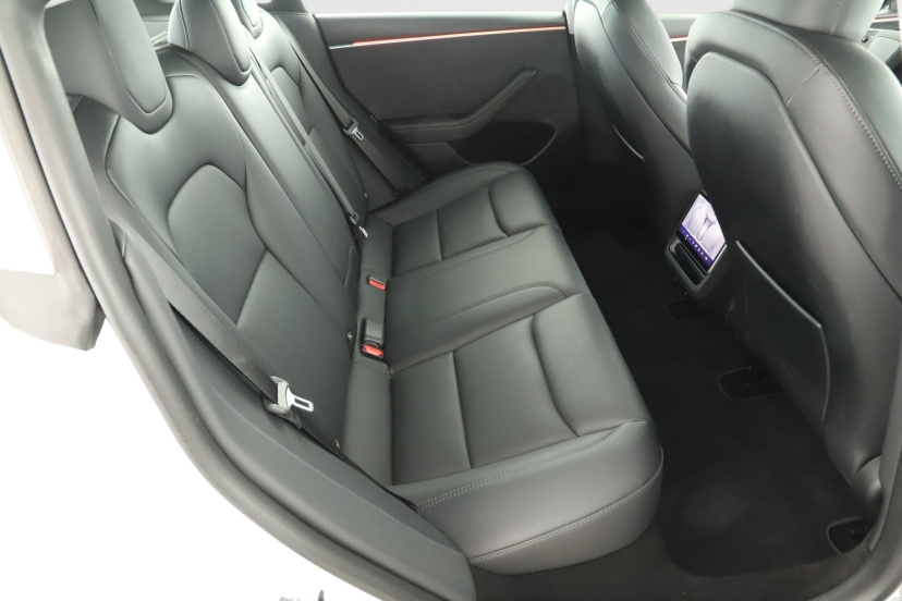 Tesla Model 3, 2024