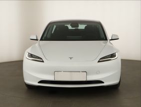 Tesla Model 3 - 2024