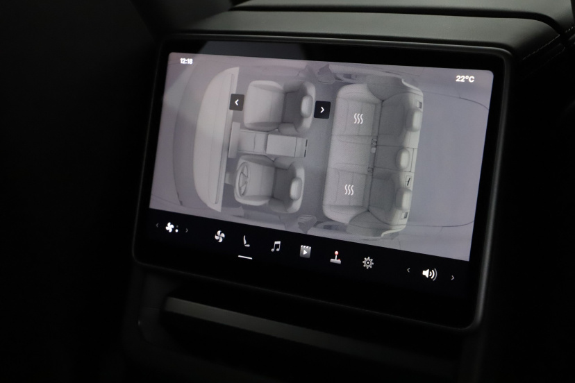 Tesla Model 3, 2024