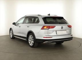 Volkswagen Golf - 2022